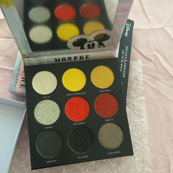 Disney Mickey n Friends Morphe eyeshadow palette 9 shades - Picture 3 of 5